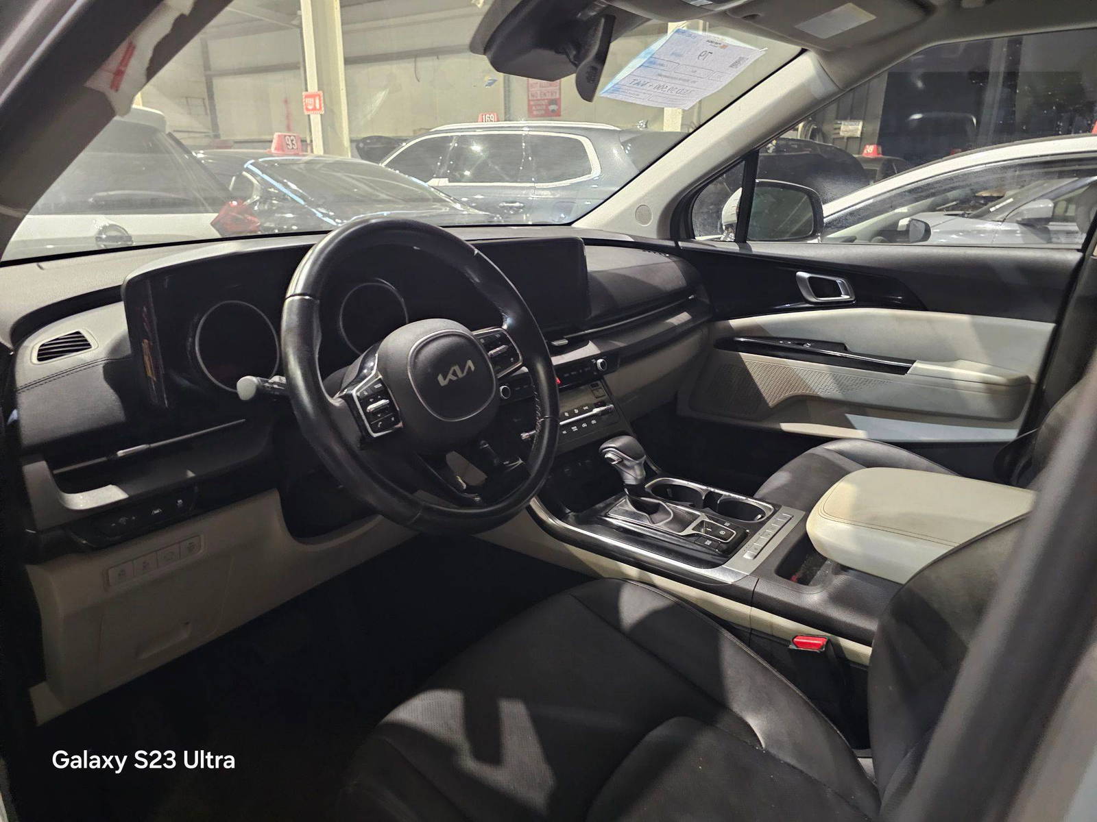 KIA CARNIVAL EX 2022 - Marhaba Auction Used Cars - Image 8