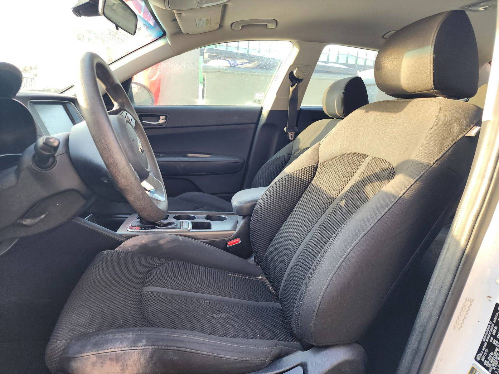 2019 KIA OPTIMA — 128928 Miles — Lot KG358492 — Main - Marhaba Auctions Used Cars - Image 8