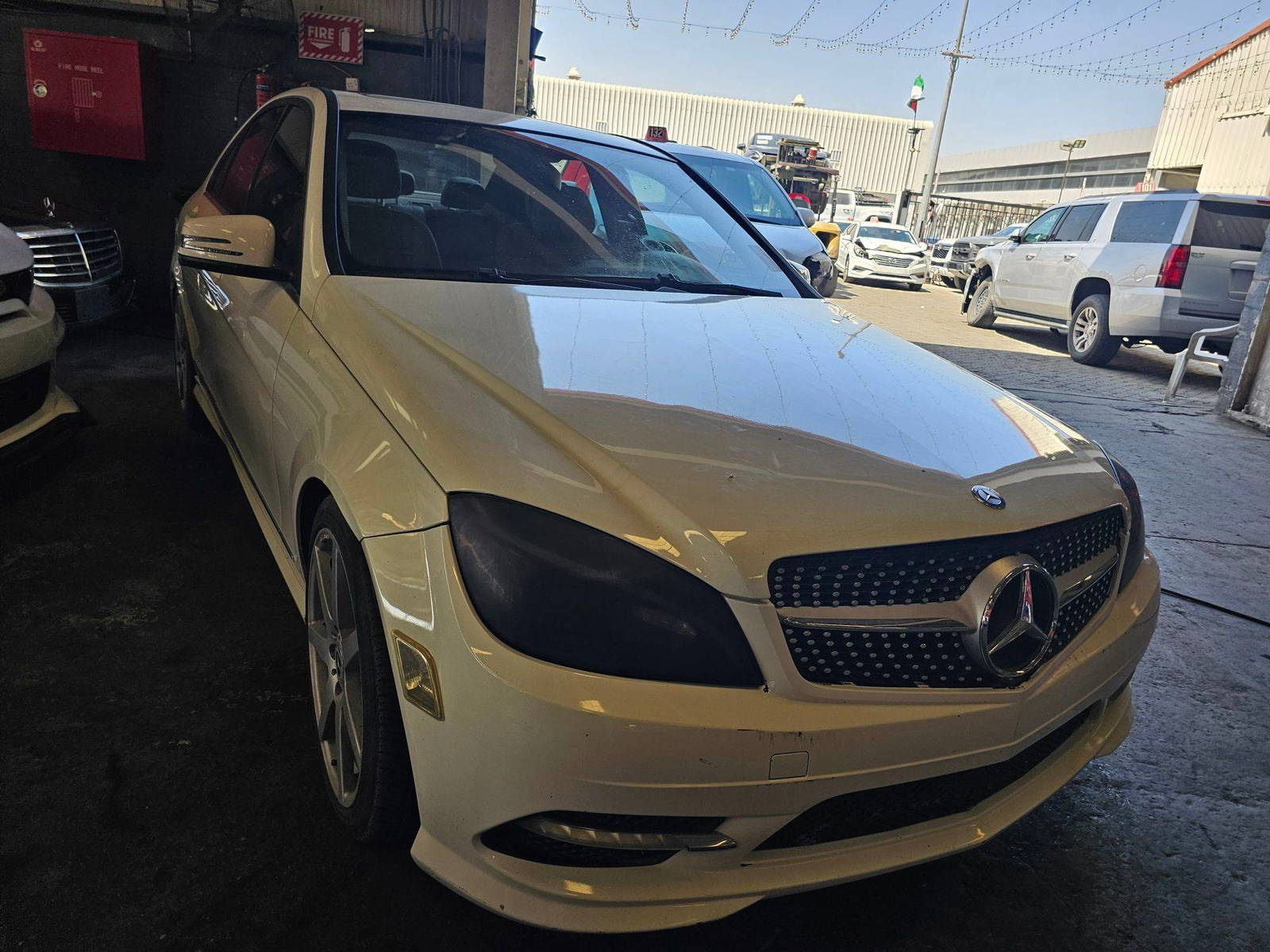 MERCEDES BENZ C300 2011 - Marhaba Auction Used Cars - Image 4