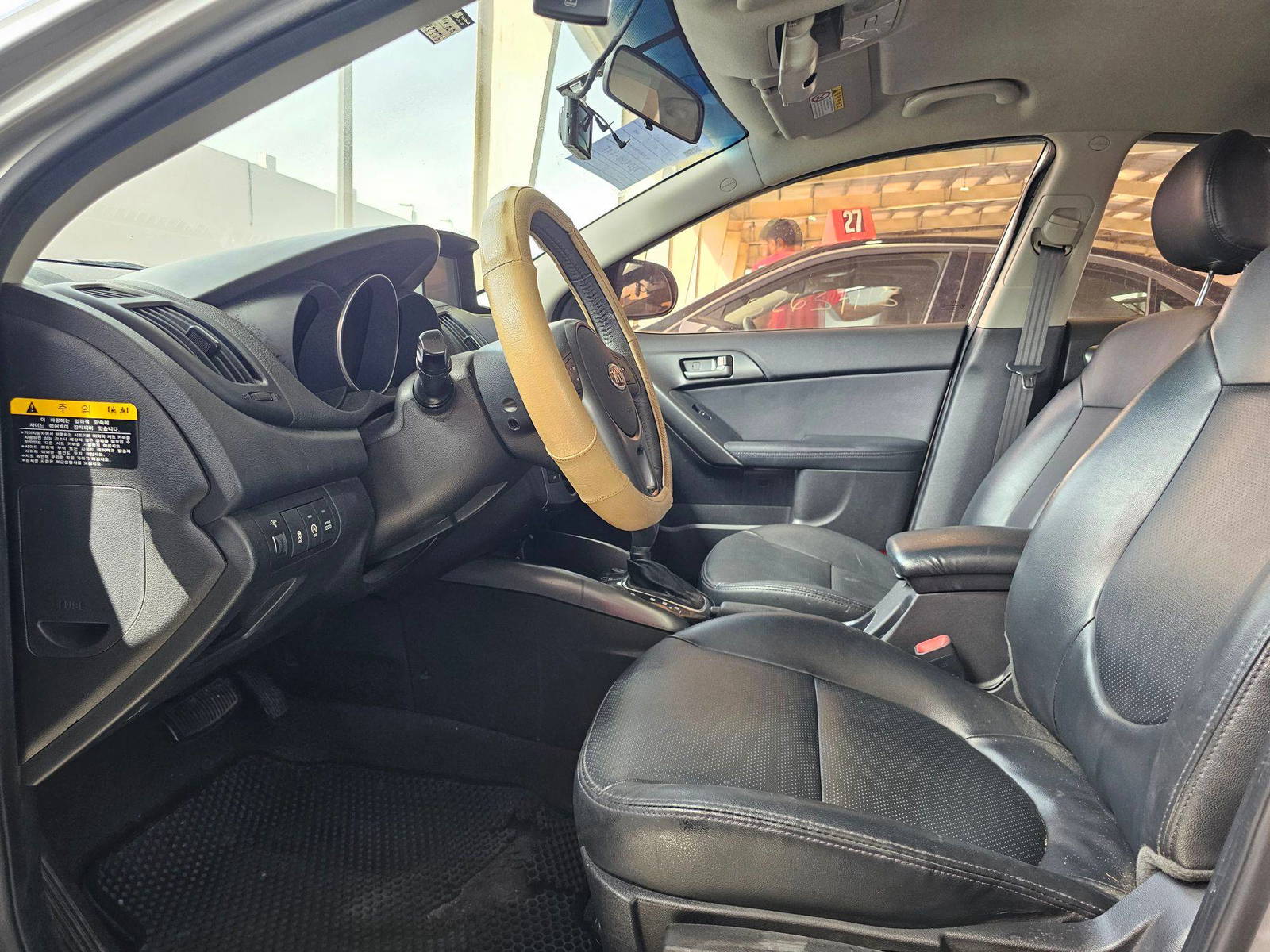 KIA FORTE 2011 - Marhaba Auction Used Cars - Image 8