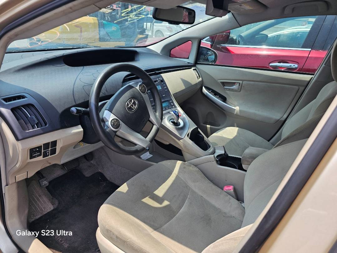 2010 TOYOTA PRIUS — 190919 Miles — Lot 188503 — Main - Marhaba Auctions Used Cars - Image 6