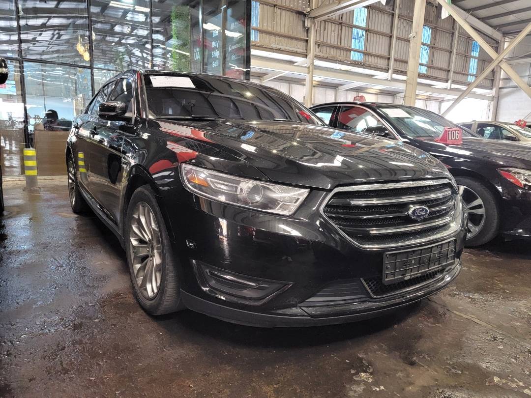 2015 FORD TAURUS — 132506 KM — Lot 134677 — Main - Marhaba Auctions Used Cars - Image 5