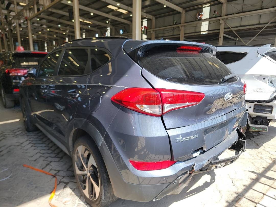2017 HYUNDAI TUCSON — 108345 Miles — Lot HU549963 — Main - Marhaba Auctions Used Cars - Image 5