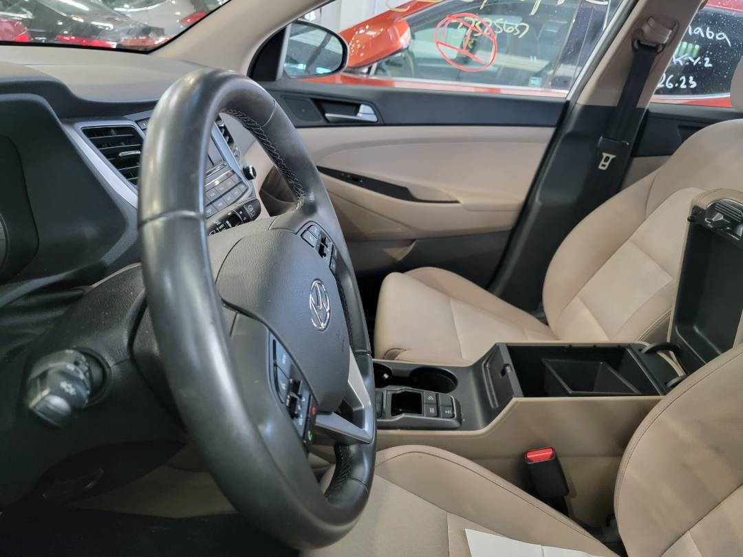 2017 HYUNDAI TUCSON — 102663 Miles — Lot 365710 - Marhaba Auctions Used Cars - Image 5