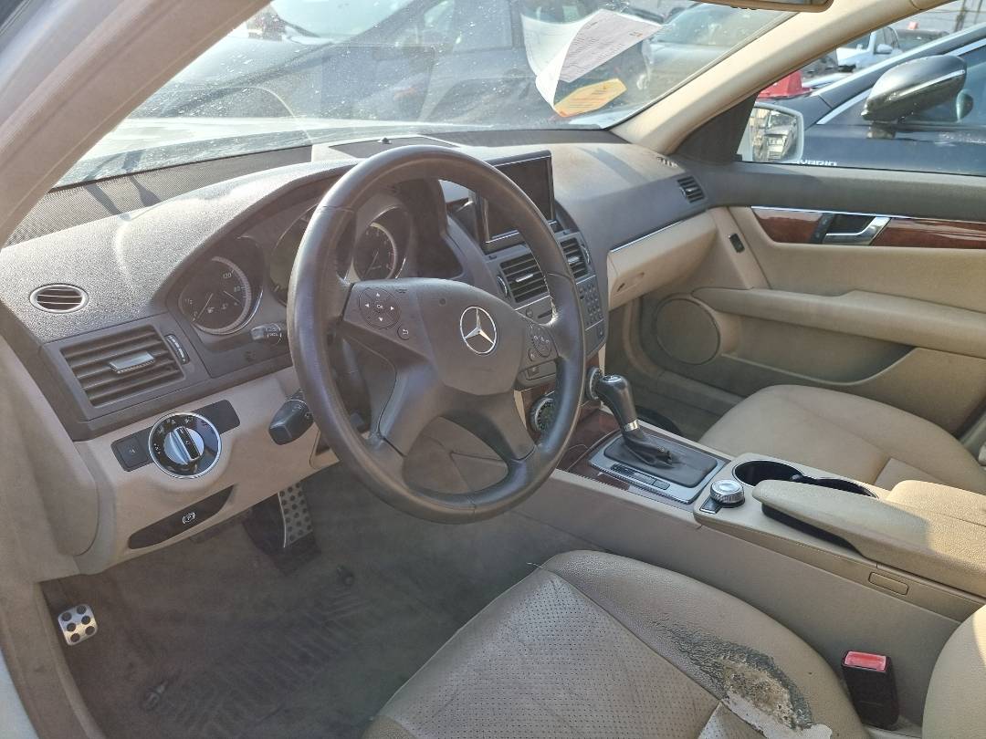 MERCEDES BENZ C300 2011 - Marhaba Auction Used Cars - Image 6