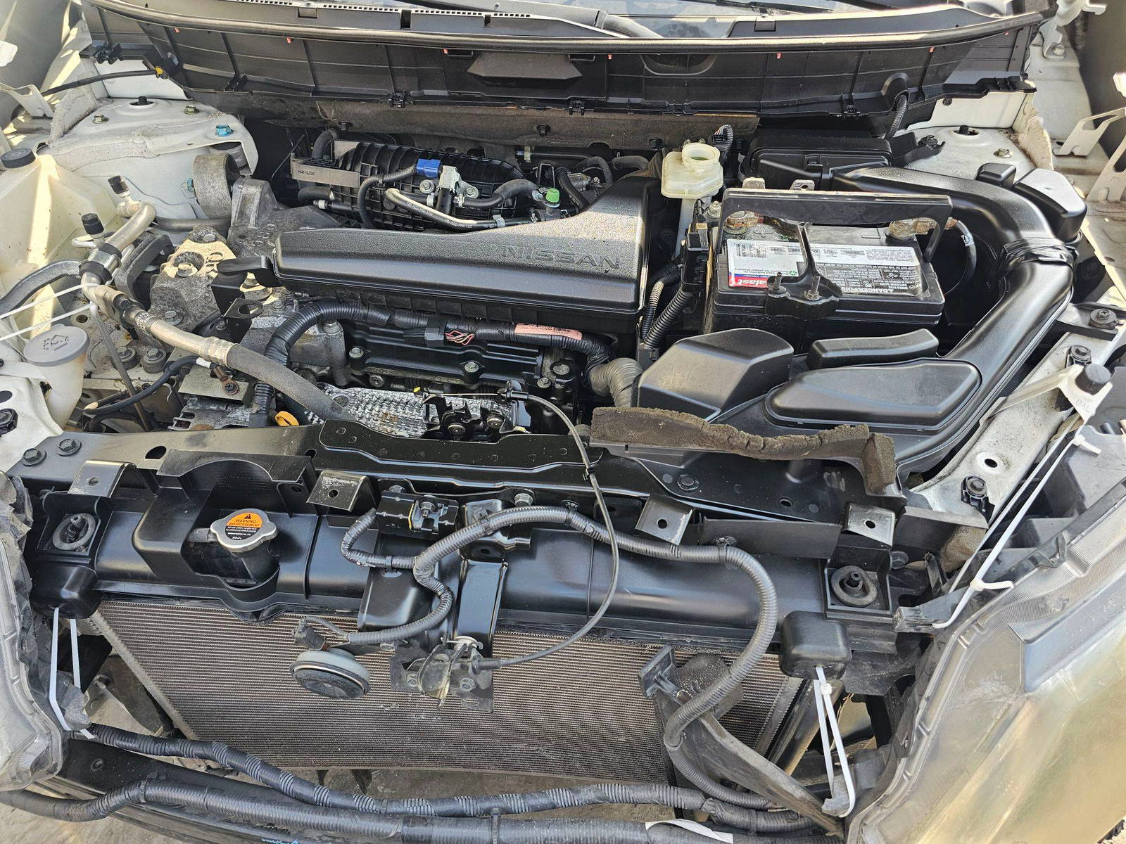 NISSAN ROGUE 2015 - Marhaba Auction Used Cars - Image 9