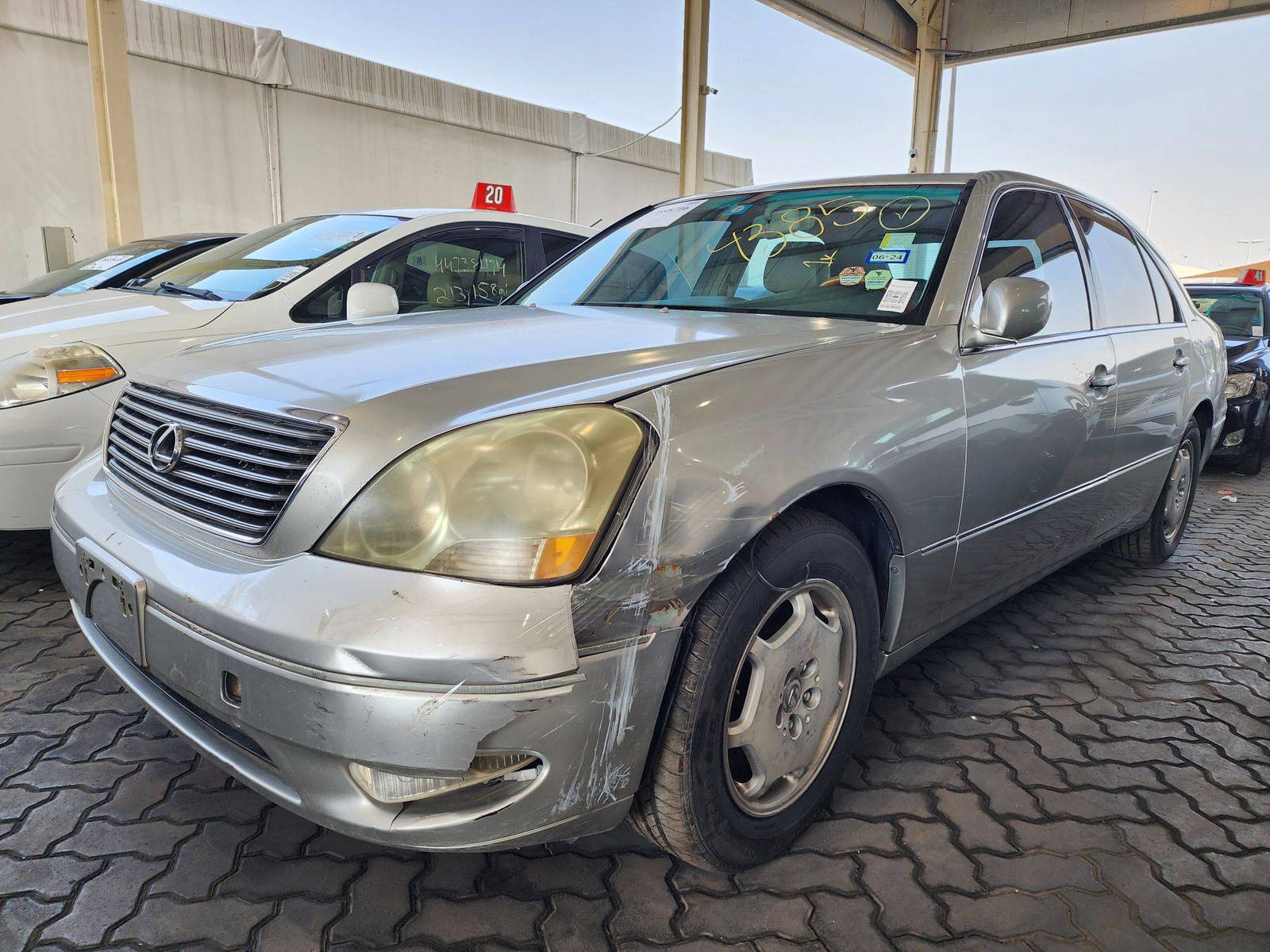 2002 LEXUS LS 430 — 227965 Miles — Lot 37898716 — Souq - Marhaba Auctions Used Cars - Image 9
