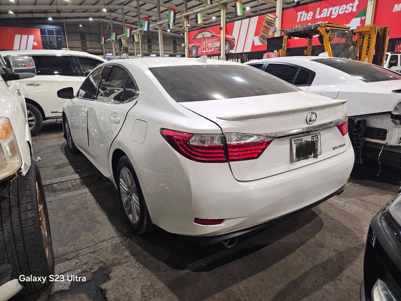 2015 LEXUS ES 350 — 111867 Miles — Lot F2161779 — Main - Marhaba Auctions Used Cars - Image 4
