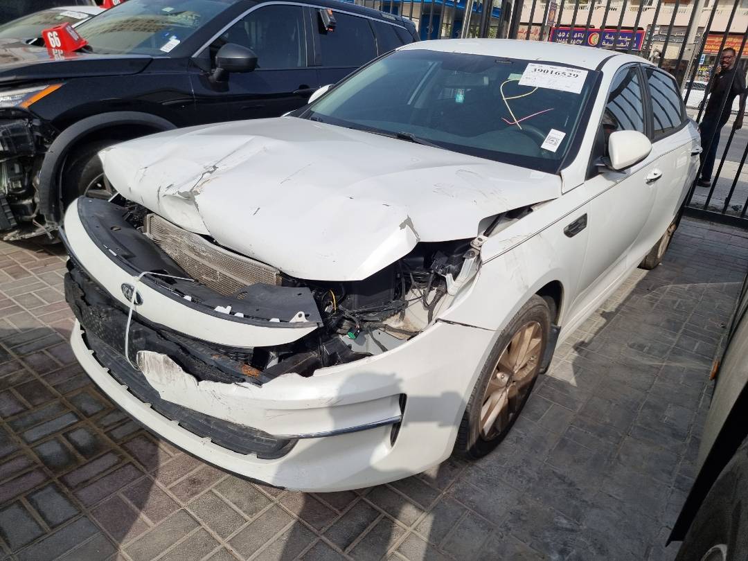 2018 KIA OPTIMA — 109152 Miles — Lot 215478 — Souq - Marhaba Auctions Used Cars - Image 4