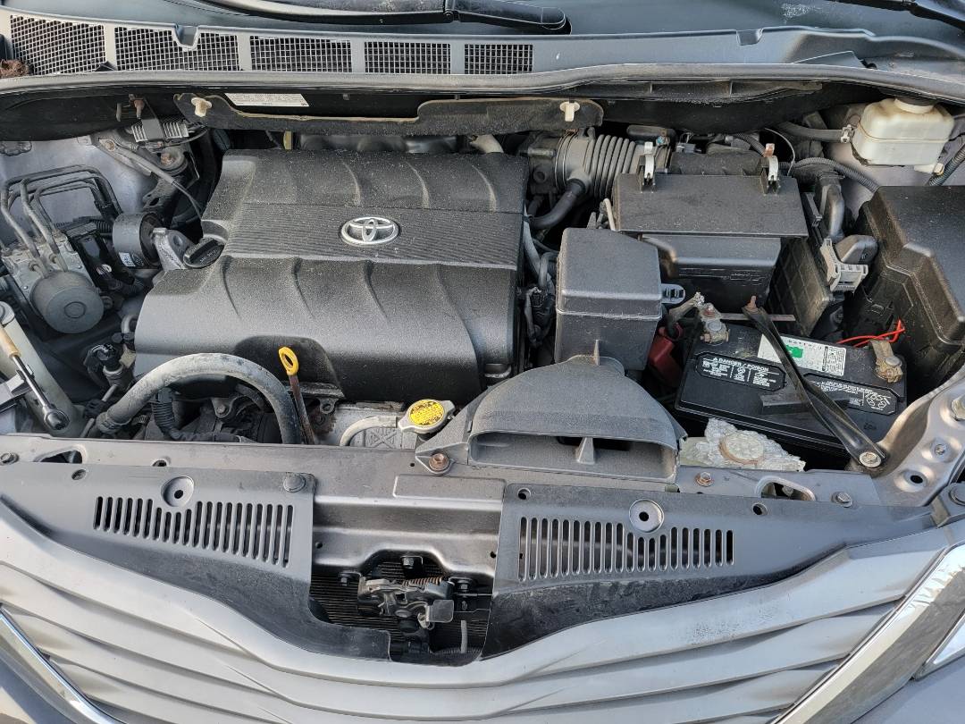2012 TOYOTA SIENNA — 198759 Miles — Lot S243512 — Main - Marhaba Auctions Used Cars - Image 11