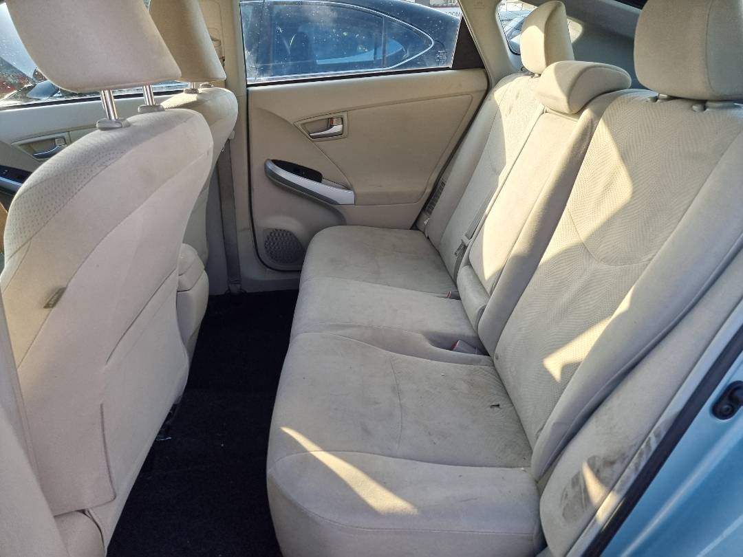 2012 TOYOTA PRIUS — 199466 Miles — Lot 215487 — Ind. 12 - Marhaba Auctions Used Cars - Image 6