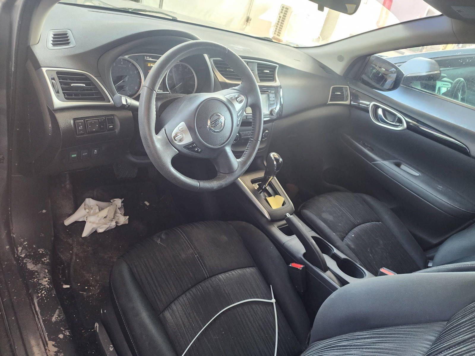 2017 NISSAN SENTRA — 97416 Miles — Lot 72203363 - Marhaba Auctions Used Cars - Image 4