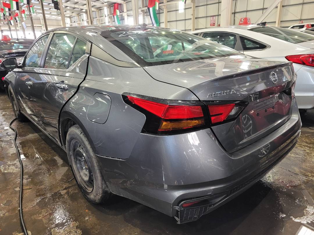 2019 NISSAN ALTIMA — 161610 Miles — Lot 59707333 - Marhaba Auctions Used Cars - Image 3