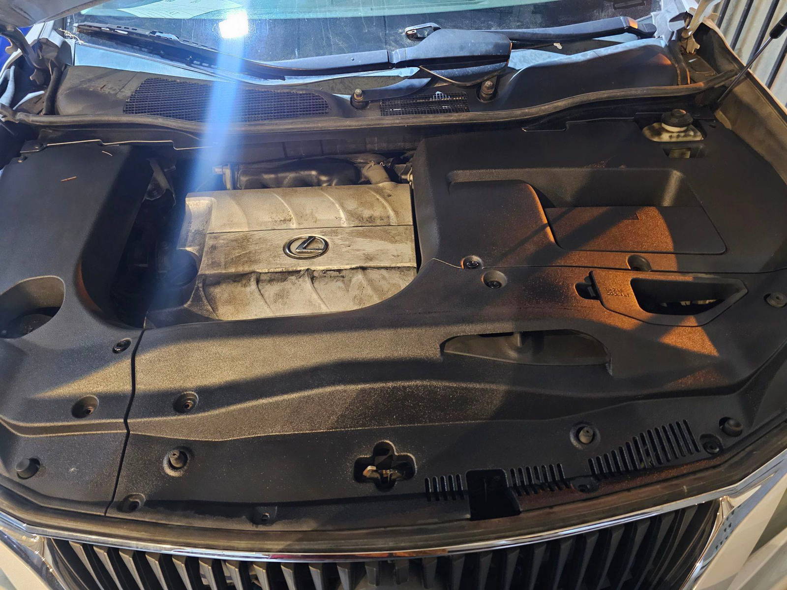 2011 LEXUS RX 350 — 212138 Miles — Lot 00000 — Ind. 12 - Marhaba Auctions Used Cars - Image 11