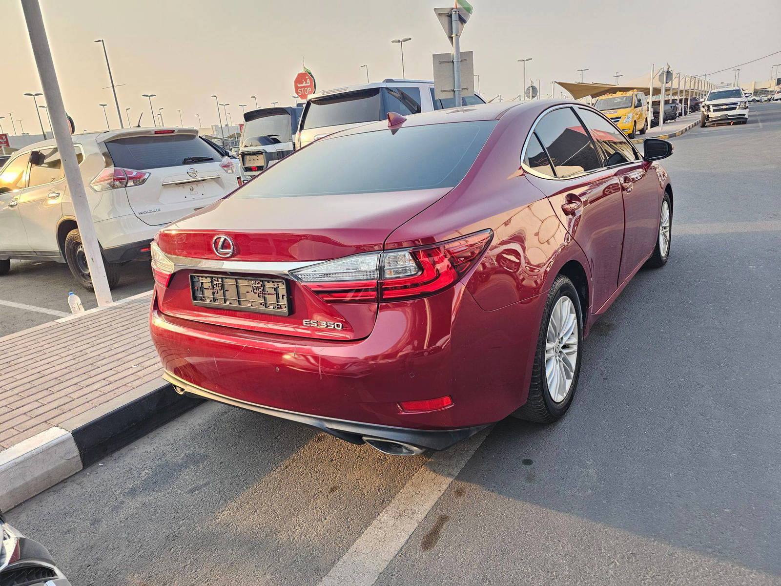 LEXUS ES 350 2016 - Marhaba Auction Used Cars - Image 6