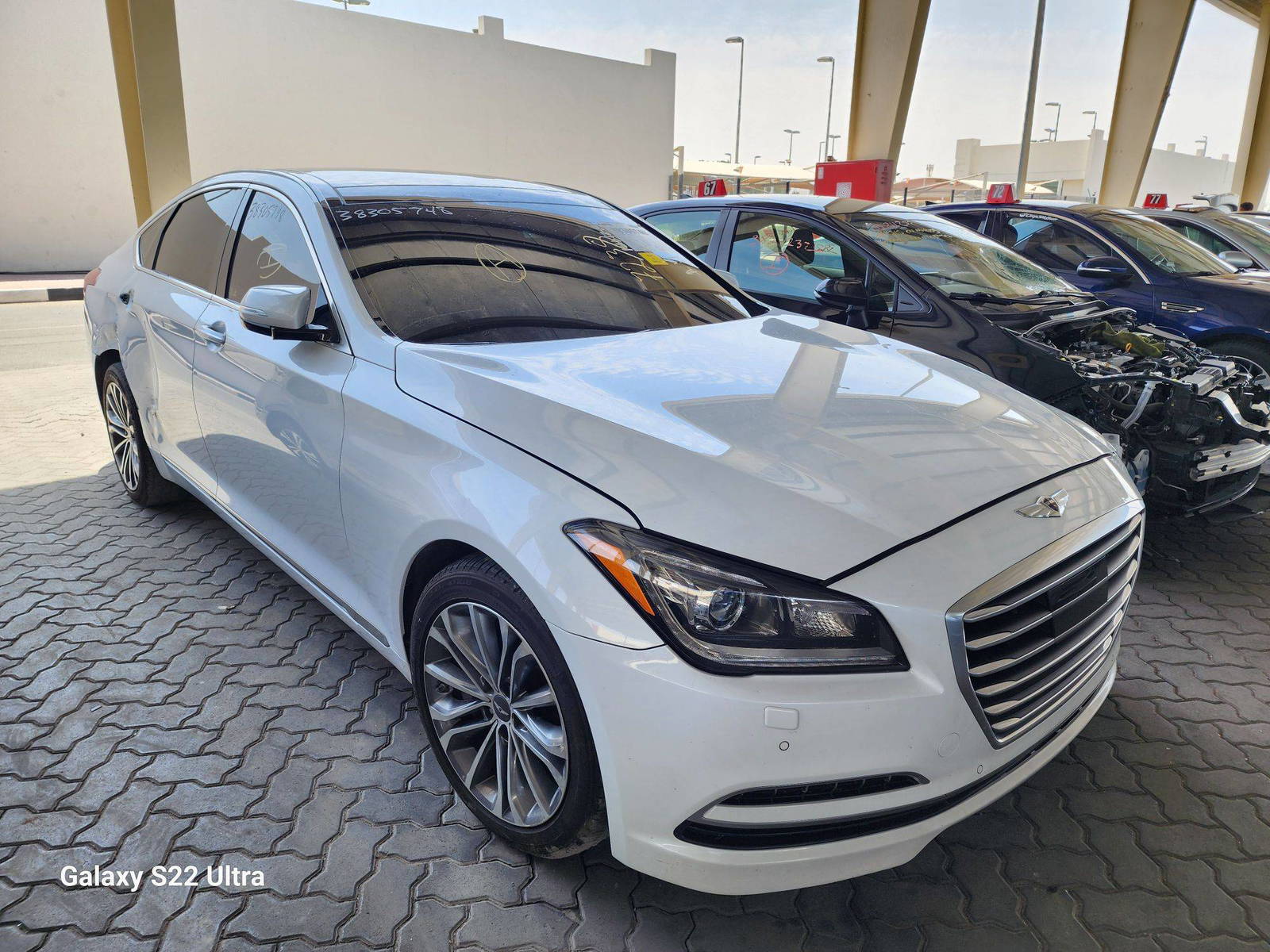 2015 HYUNDAI GENESIS — 101797 Miles — Lot 017238 - Marhaba Auctions Used Cars - Image 5