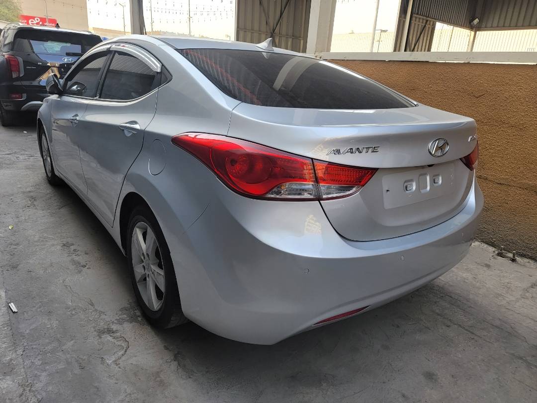 2011 HYUNDAI AVANTE — 189788 KM — Lot DBBU017795 — Ind. 12 - Marhaba Auctions Used Cars - Image 3