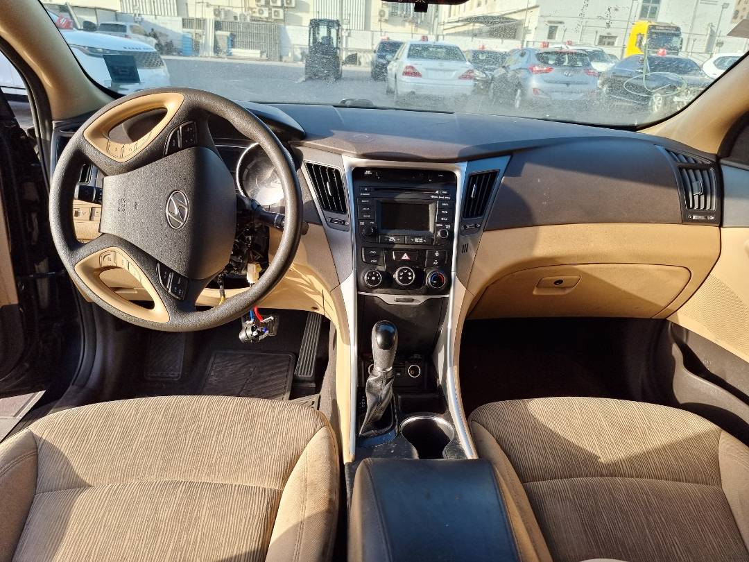 2014 HYUNDAI SONATA — 120578 Miles — Lot 125487 — Ind. 12 - Marhaba Auctions Used Cars - Image 8