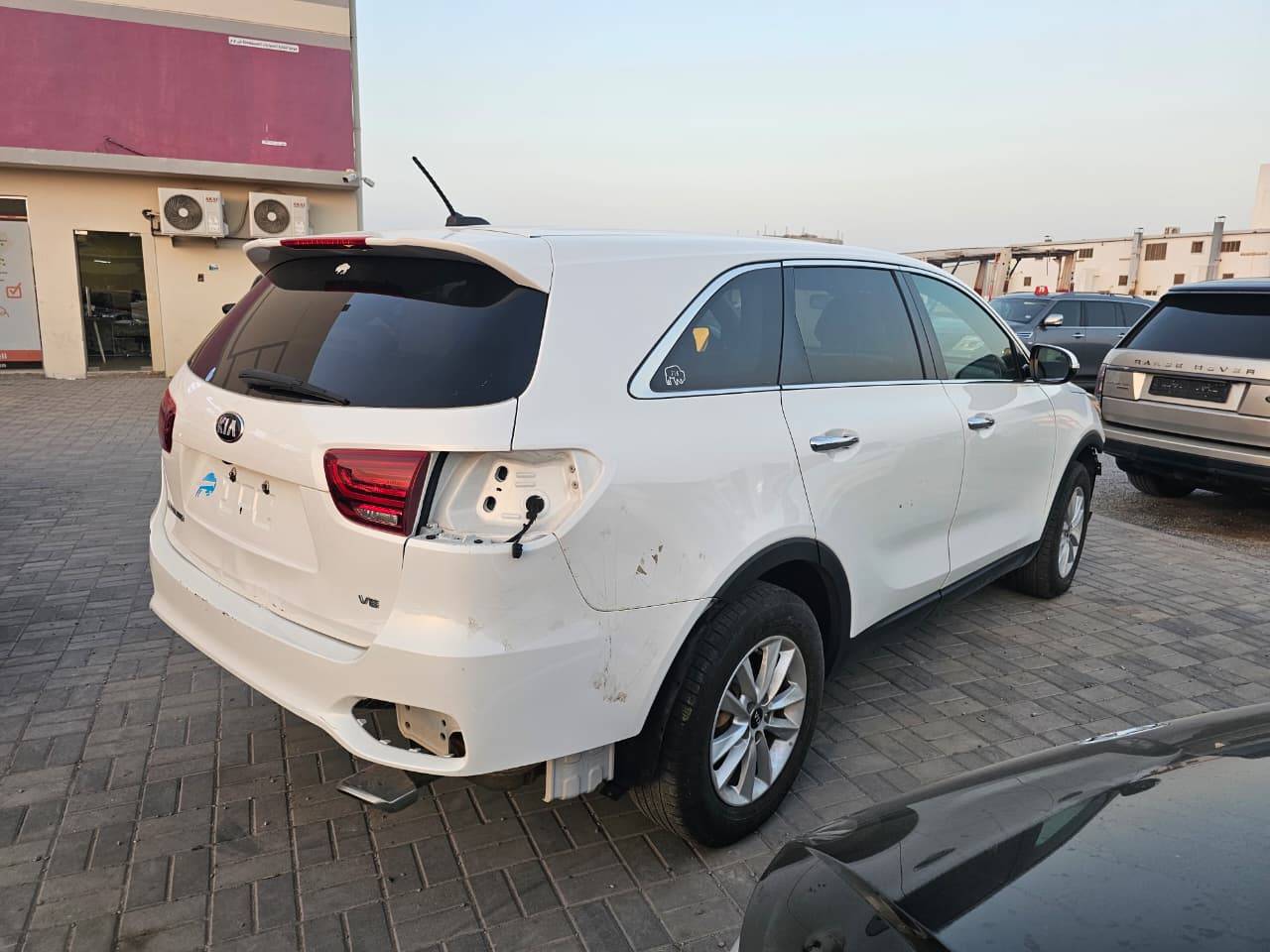 2019 KIA SORENTO — 83342 Miles — Lot 41472343 - Marhaba Auctions Used Cars - Image 5