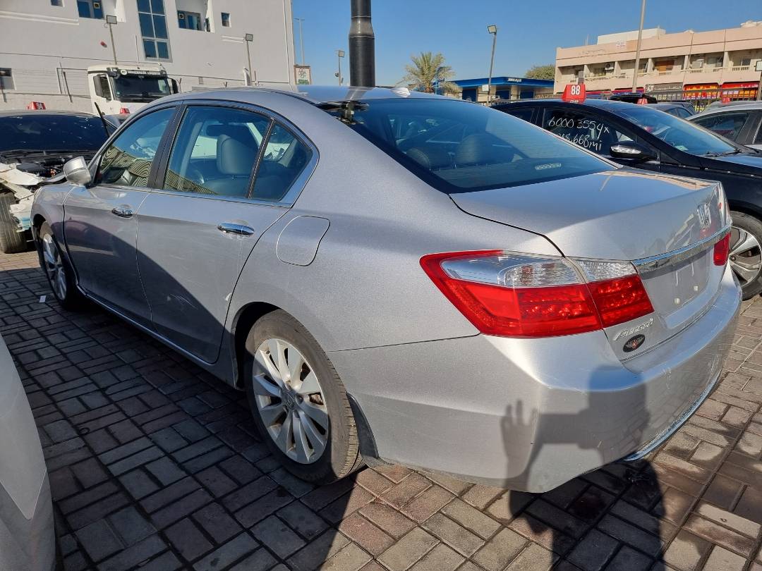 2013 HONDA ACCORD — 163917 Miles — Lot 215487 — Souq - Marhaba Auctions Used Cars - Image 5