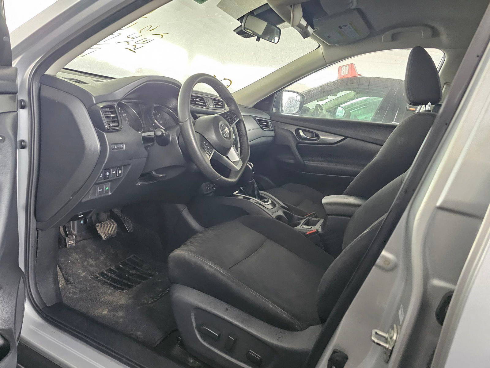 2019 NISSAN ROGUE — 103036 Miles — Lot 80328995 — Souq - Marhaba Auctions Used Cars - Image 8
