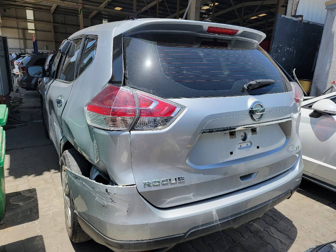 NISSAN ROGUE
