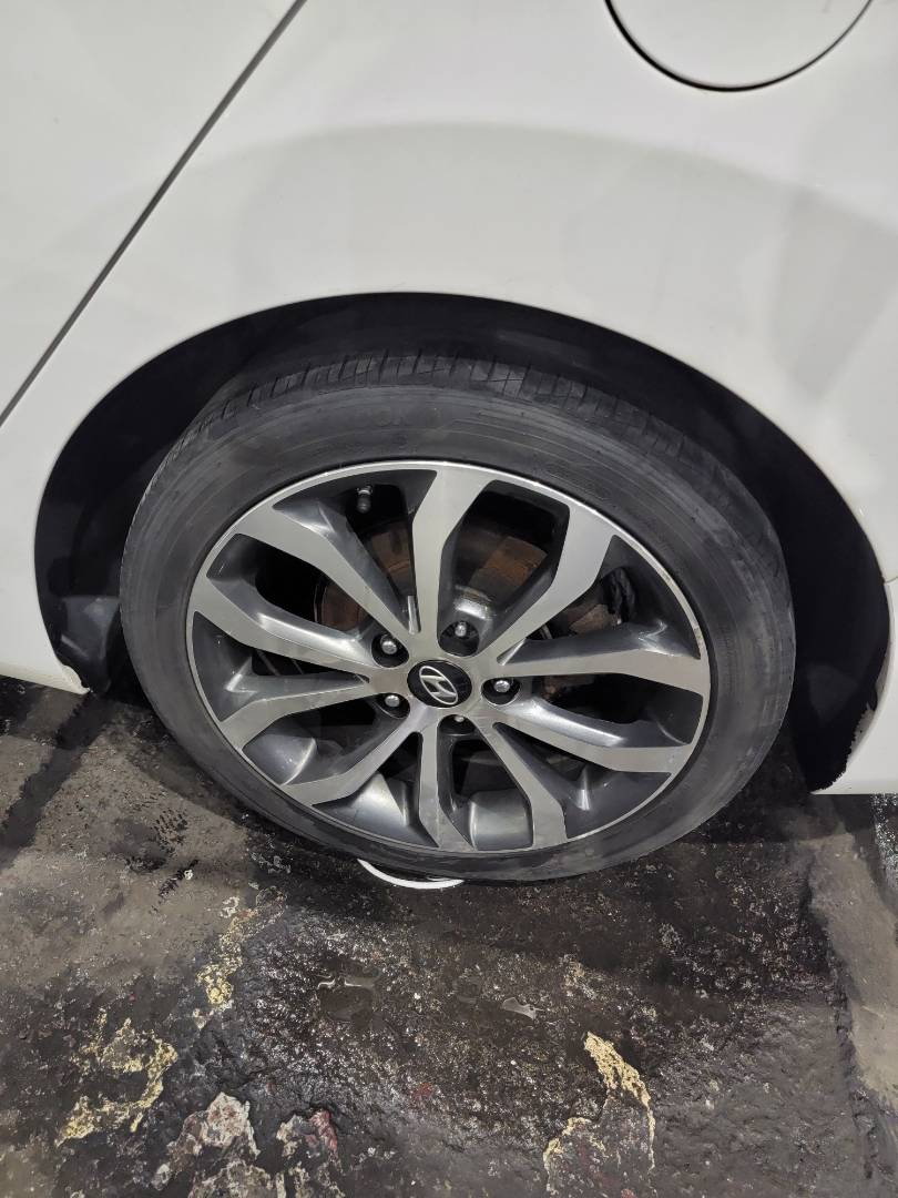 2013 HYUNDAI AVANTE — 94427 KM — Lot U831719 — Main - Marhaba Auctions Used Cars - Image 9