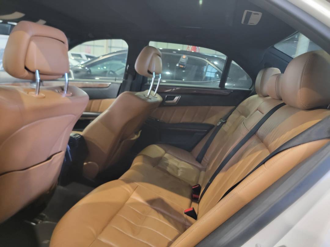 2013 MERCEDES BENZ E 350 — 173530 Miles — Lot DA733711 — Main - Marhaba Auctions Used Cars - Image 7