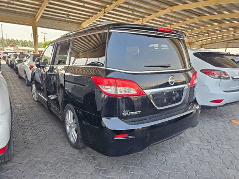 NISSAN QUEST