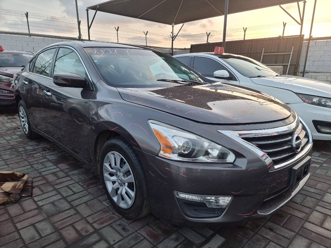 2015 NISSAN ALTIMA — 134241 Miles — Lot 125487 — Ind. 12 - Marhaba Auctions Used Cars - Image 3