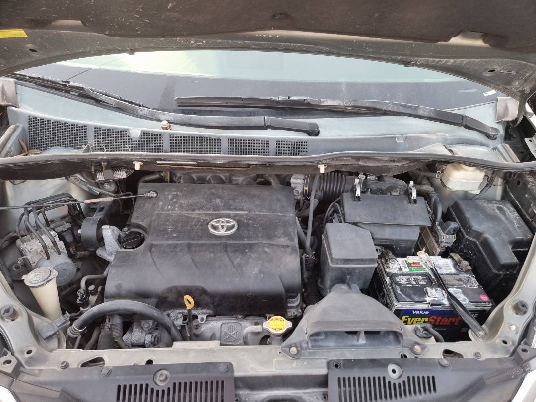 TOYOTA SIENNA 2011 - Marhaba Auction Used Cars - Image 11