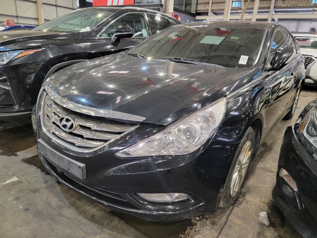 2011 HYUNDAI SONATA — 282981 KM — Lot 41BBBA245304 — Souq - Marhaba Auctions Used Cars - Image 4