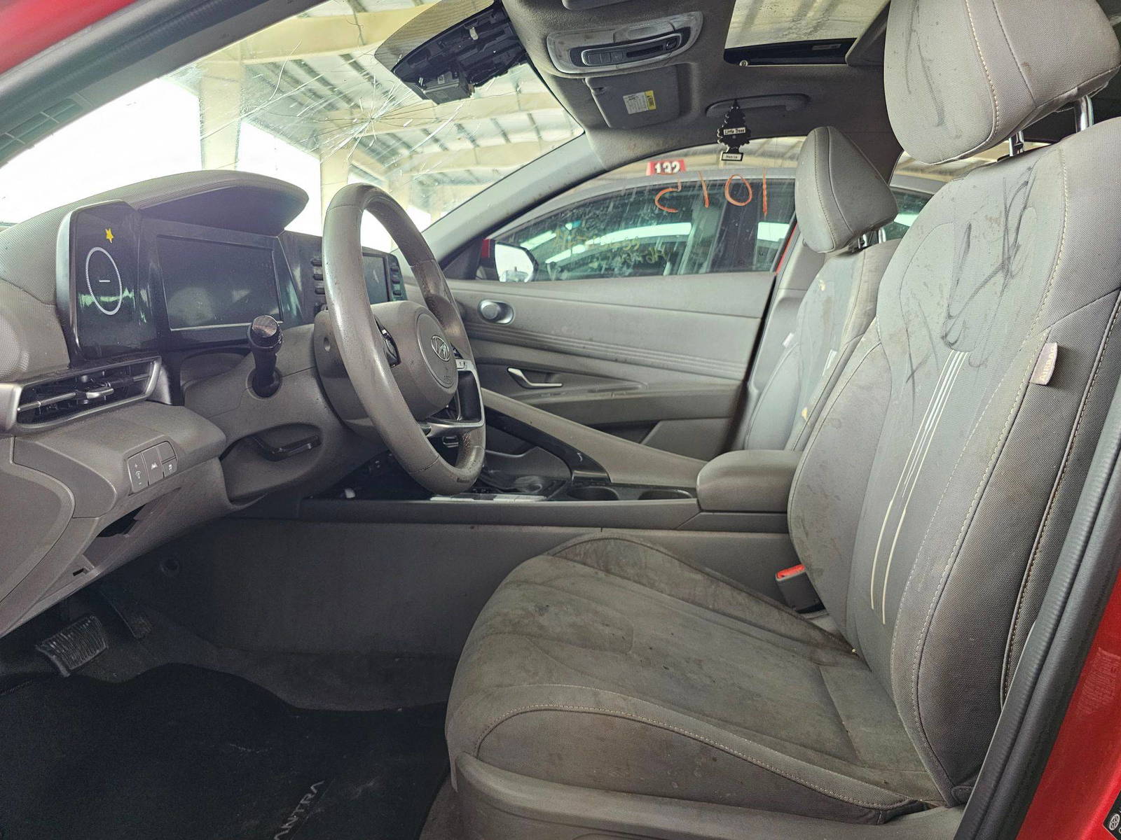 2021 HYUNDAI ELANTRA — 80718 Miles — Lot MH006936 — Souq - Marhaba Auctions Used Cars - Image 9