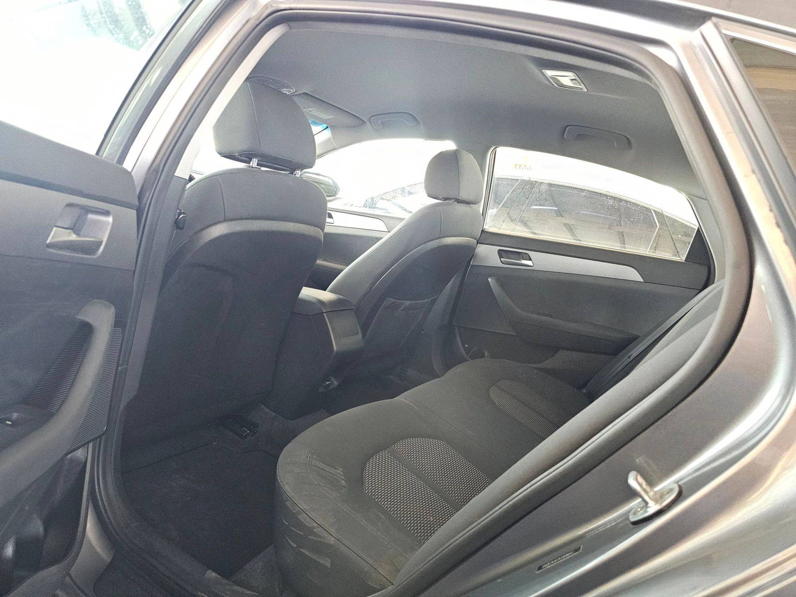 HYUNDAI SONATA 2019 - Marhaba Auction Used Cars - Image 7