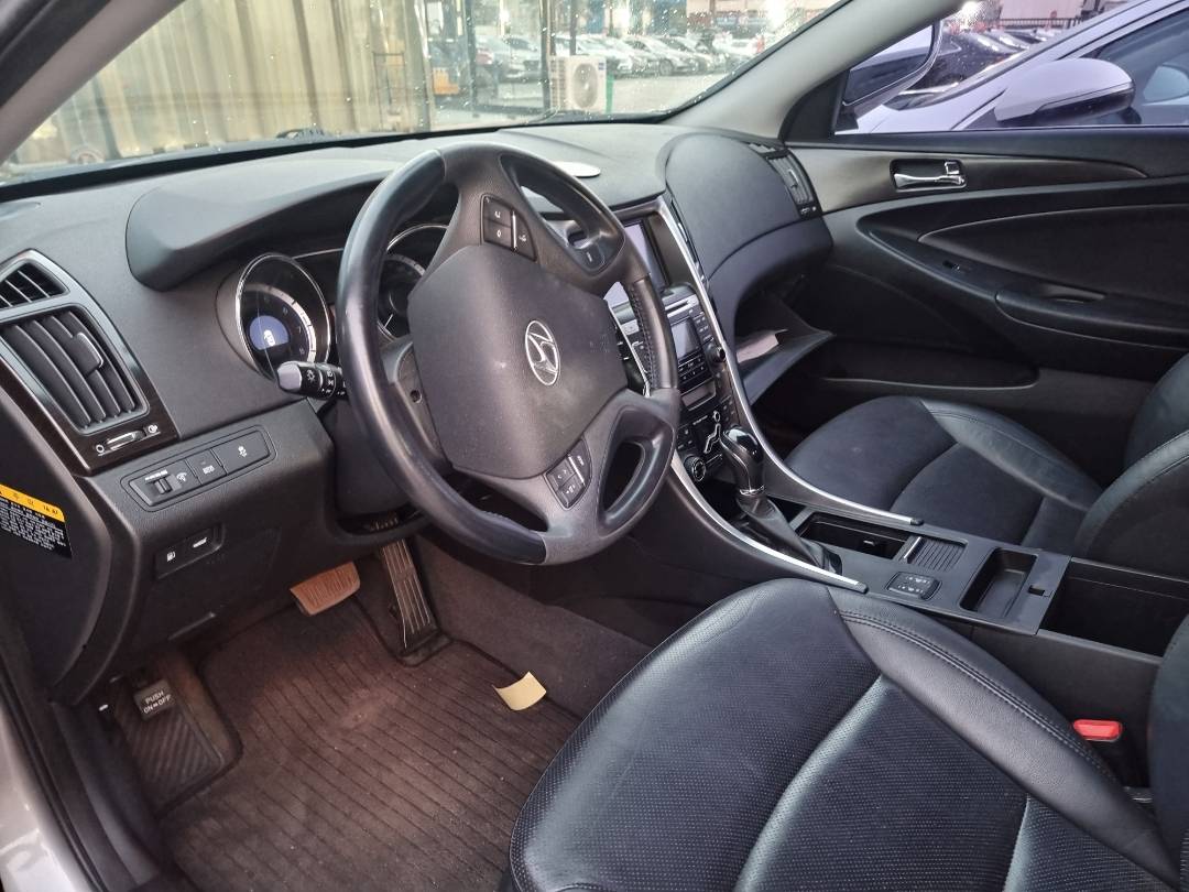 2012 HYUNDAI SONATA — 109856 KM — Lot 215487 — Ind. 12 - Marhaba Auctions Used Cars - Image 8
