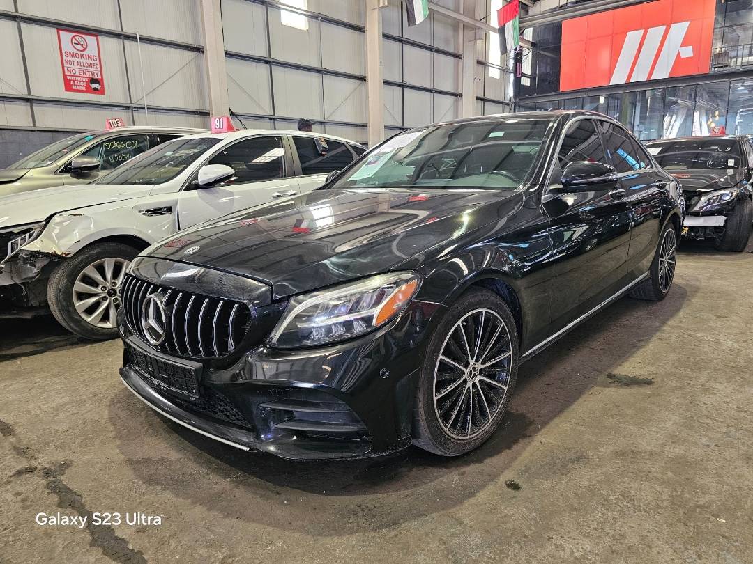 2021 MERCEDES BENZ C300 — 121956 KM — Lot R604479 — Main - Marhaba Auctions Used Cars - Image 3