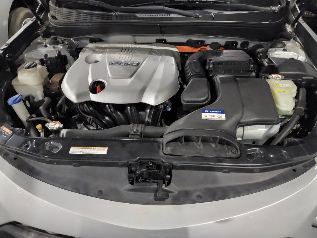 2015 HYUNDAI SONATA — 189484 Miles — Lot 43127 — Main - Marhaba Auctions Used Cars - Image 9