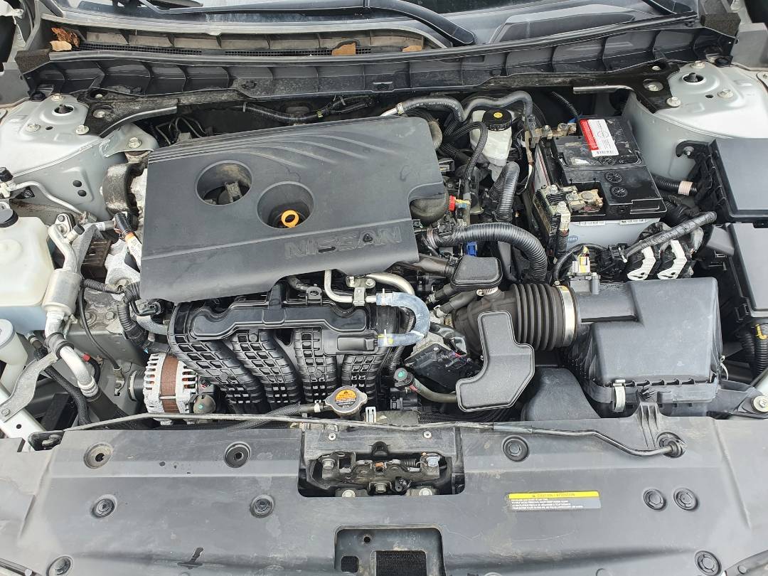 2019 NISSAN ALTIMA — 47667 Miles — Lot KN302492 - Marhaba Auctions Used Cars - Image 9