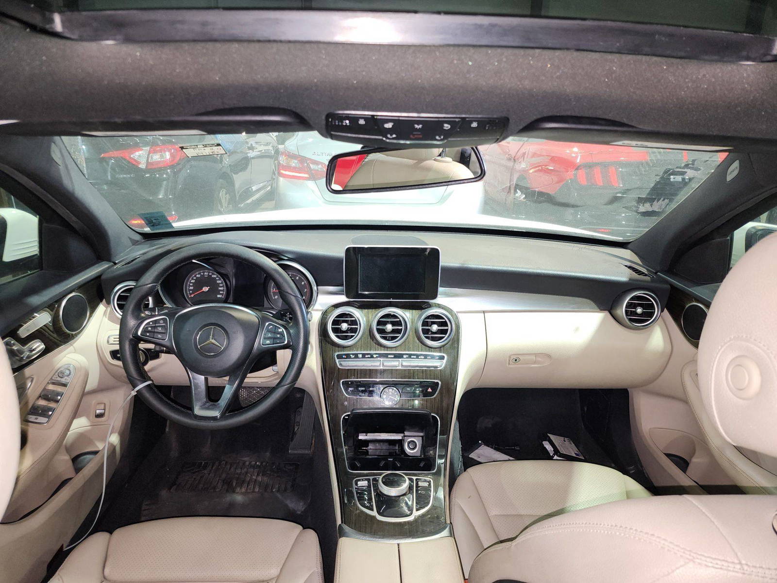 MERCEDES BENZ C300 2018 - Marhaba Auction Used Cars - Image 8