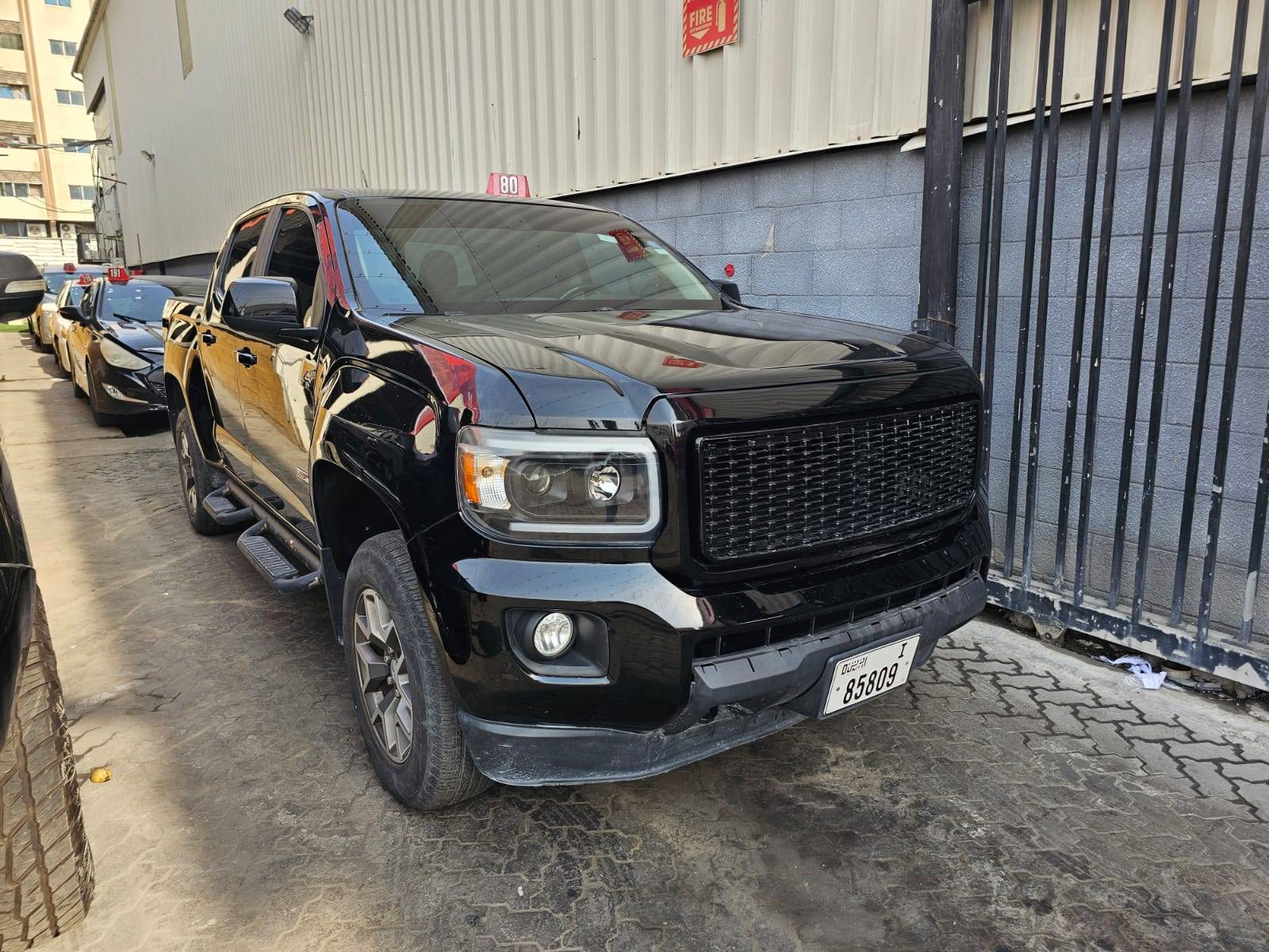 2017 GMC CANYON ELEVATION — 140672 KM — Lot H1279489 — Main - Marhaba Auctions Used Cars - Image 2