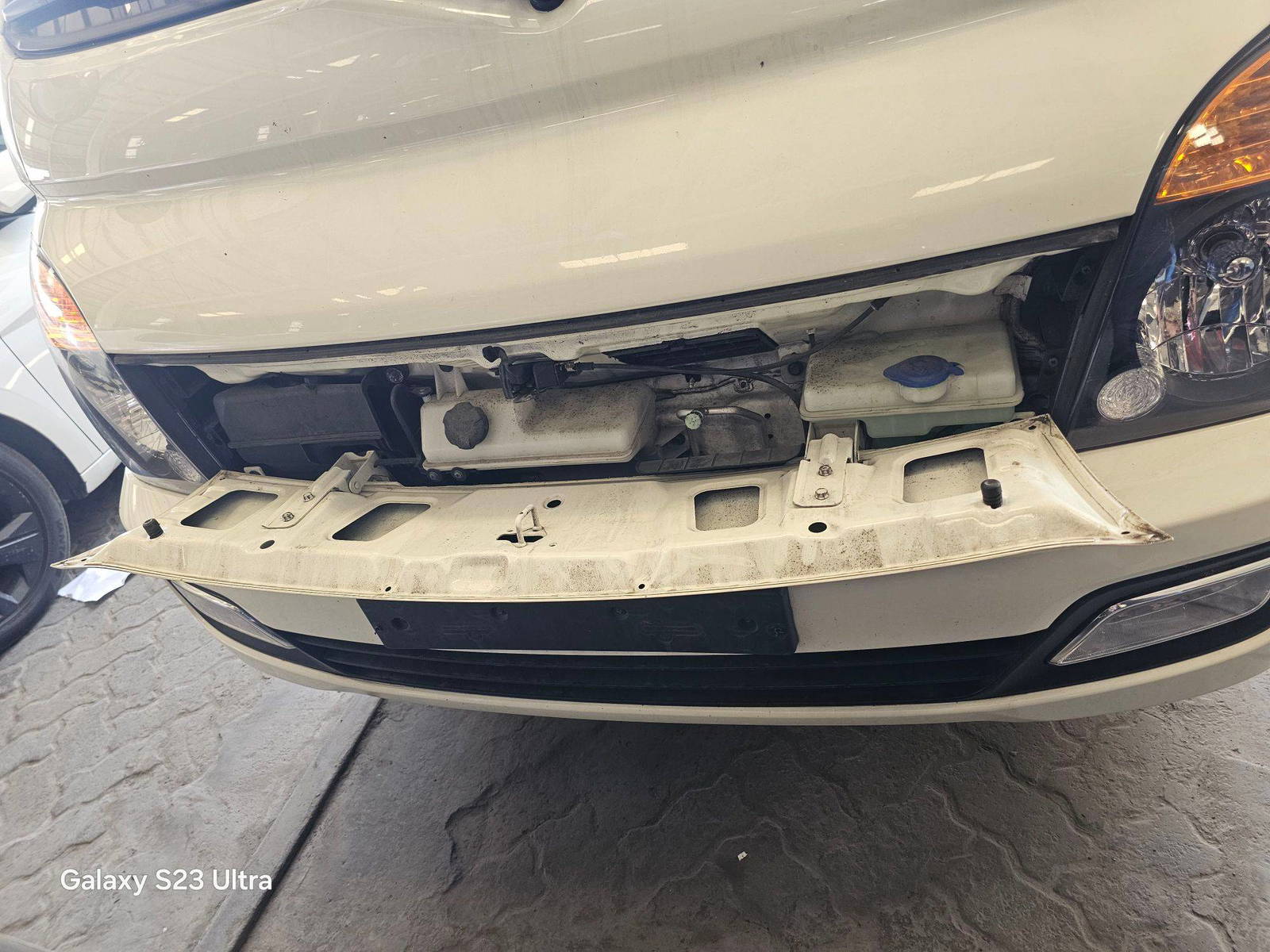 HYUNDAI PORTER 2 2018 - Marhaba Auction Used Cars - Image 10