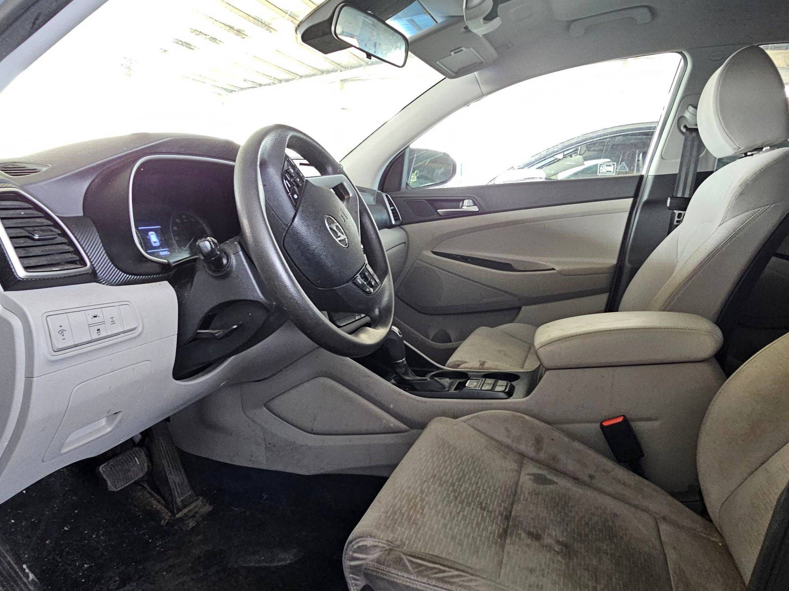 2019 HYUNDAI TUCSON — 80660 Miles — Lot J2CA46KU870070 — Souq - Marhaba Auctions Used Cars - Image 8