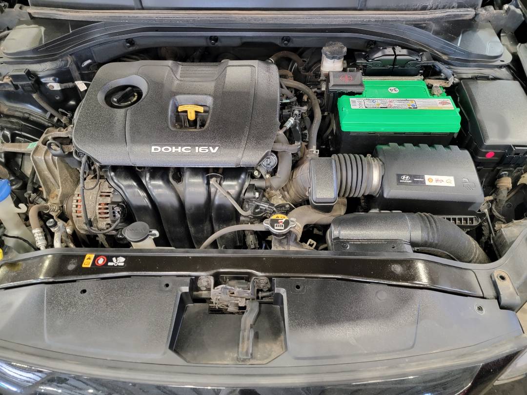 2017 HYUNDAI ELANTRA — 181152 Miles — Lot H063059 — Main - Marhaba Auctions Used Cars - Image 12