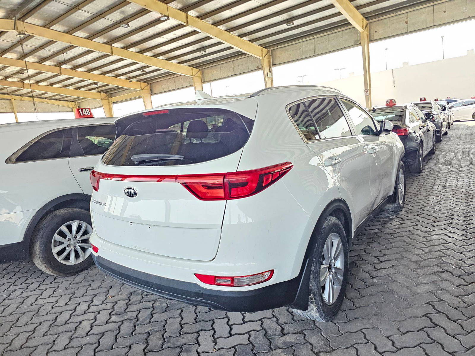 2018 KIA SPORTAGE — 118816 Miles — Lot C8J7483551 — Ind. 12 - Marhaba Auctions Used Cars - Image 3