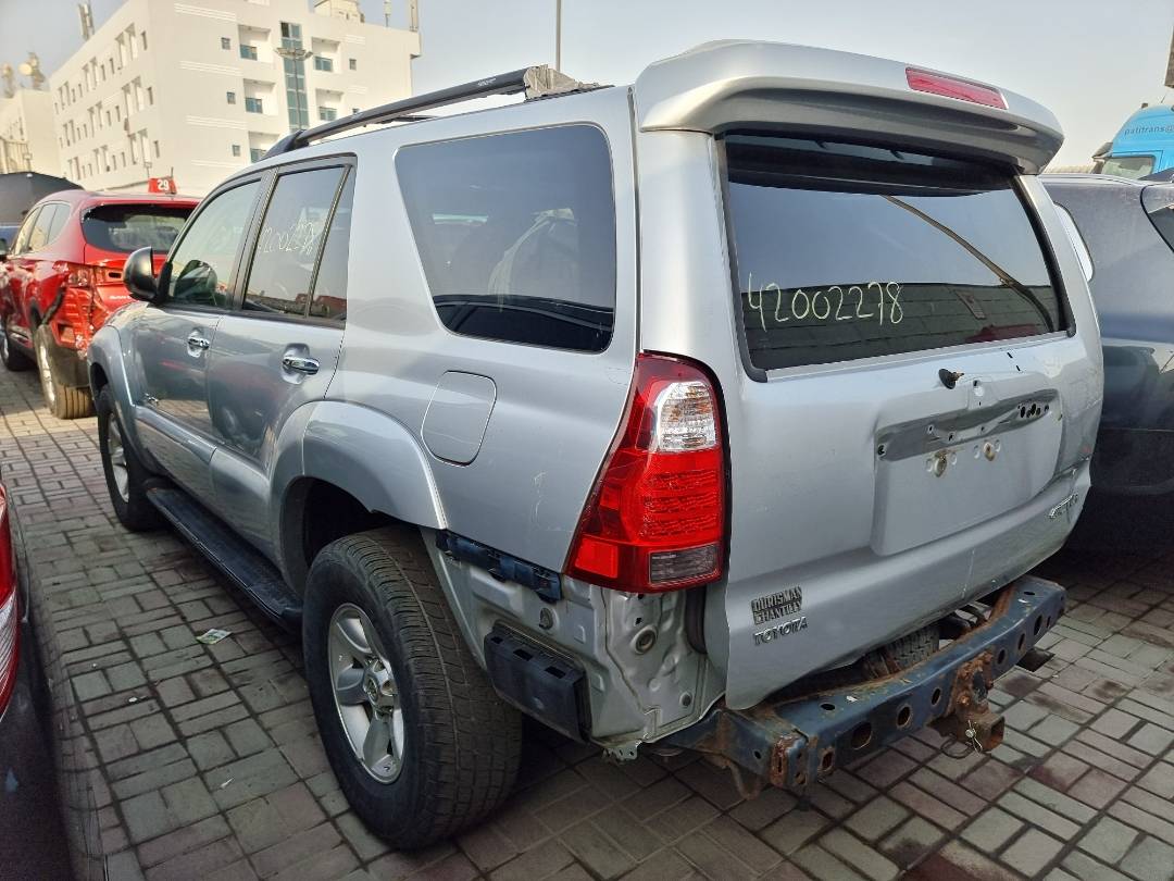 2006 TOYOTA 4RUNNER SR5 — 234343 Miles — Lot 2105487 — Ind. 12 - Marhaba Auctions Used Cars - Image 5