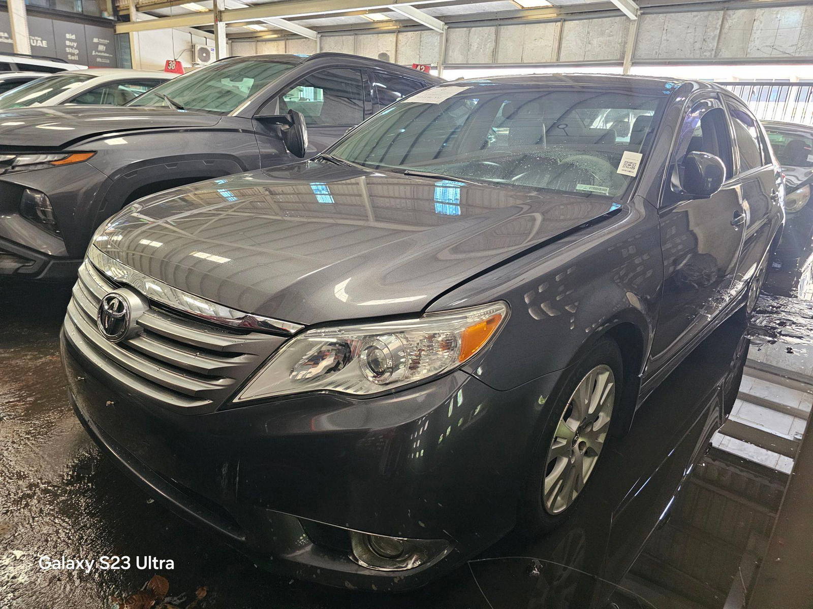 2012 TOYOTA AVALON — 152830 Miles — Lot 92282595 — Main - Marhaba Auctions Used Cars - Image 4