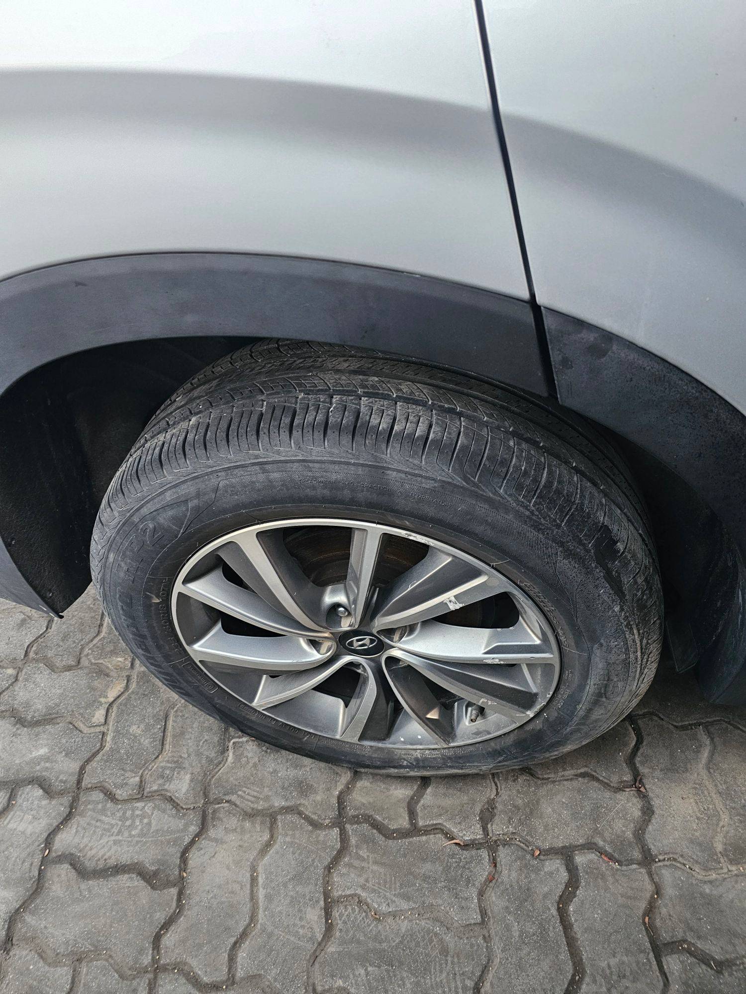 HYUNDAI SANTA FE 2019 - Marhaba Auction Used Cars - Image 7