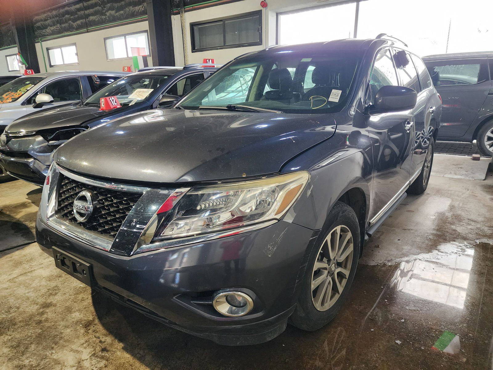 2014 NISSAN PATHFINDER — 199927 Miles — Lot 78622034 — Souq - Marhaba Auctions Used Cars - Image 4