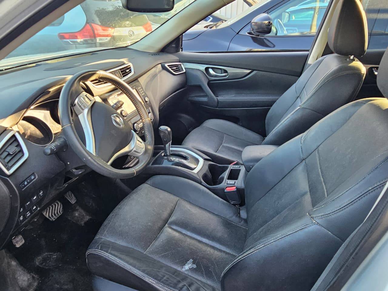 2015 NISSAN ROGUE — 158038 Miles — Lot V7FC799095 — Main - Marhaba Auctions Used Cars - Image 7