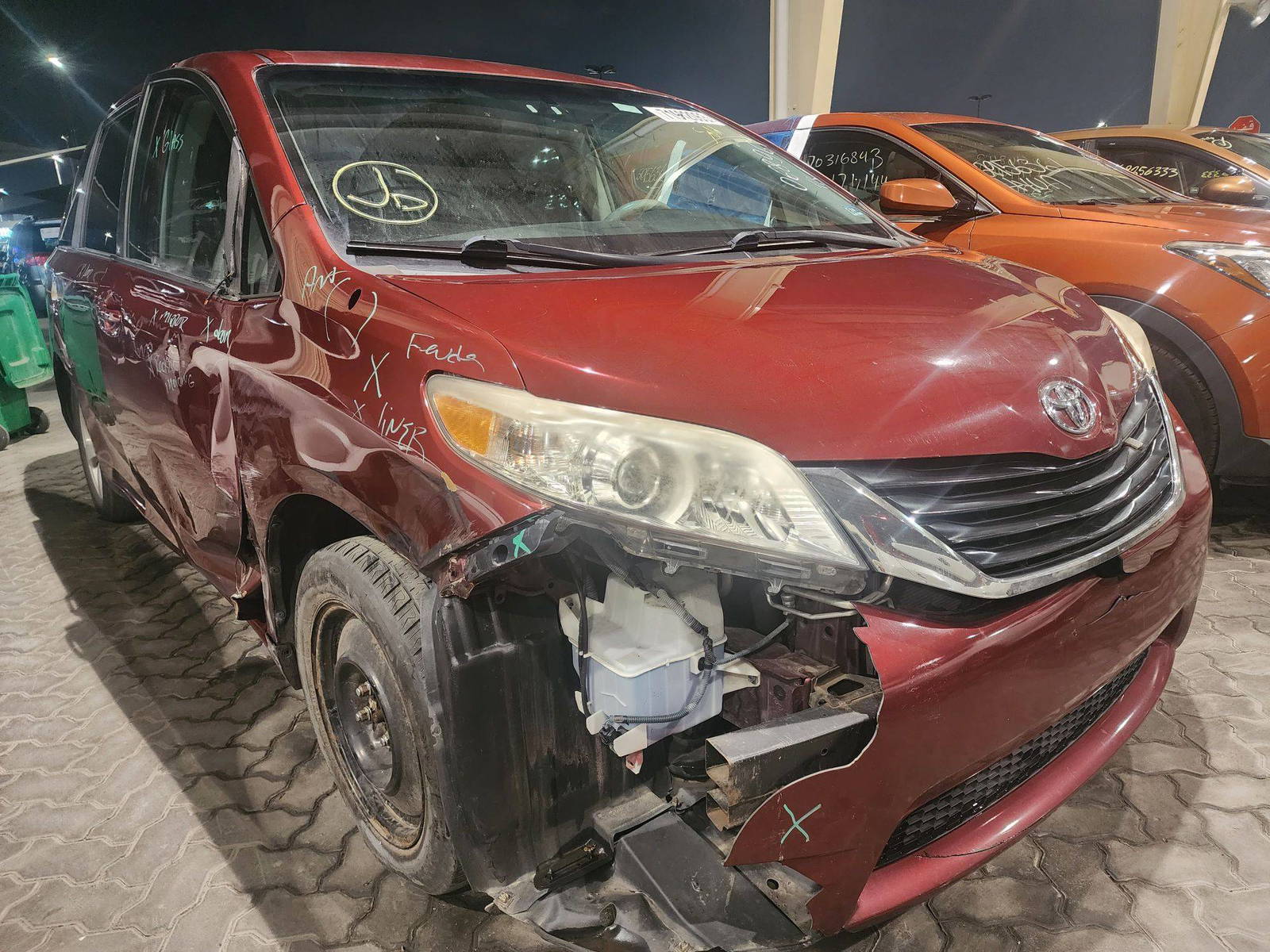 2011 TOYOTA SIENNA — 184645 Miles — Lot 71982063 - Marhaba Auctions Used Cars - Image 8